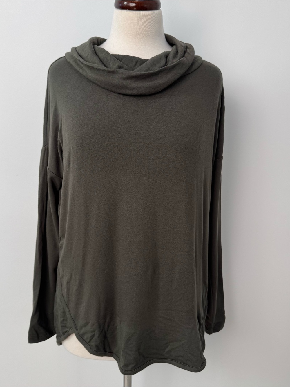 Lou & Grey Heather Olive Pullover Cowl neck tunic top size XS